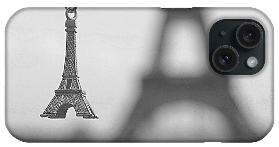Paris iPhone Case featuring the photograph Memories of Paris by Effezetaphoto Fz