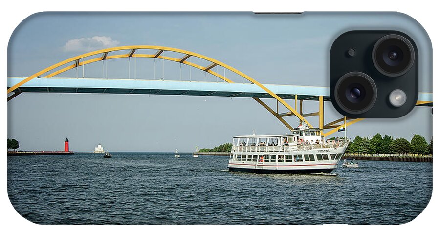 Milwaukee Waterways iPhone Case featuring the photograph Milwaukee Waterways by Susan McMenamin