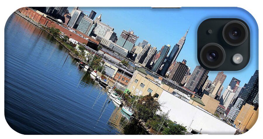 Nyc iPhone Case featuring the photograph New York City-2 by Nina Bradica