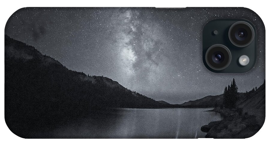 Tenaya Lake iPhone Case featuring the photograph Night Sky Over Tenaya by Bill Roberts