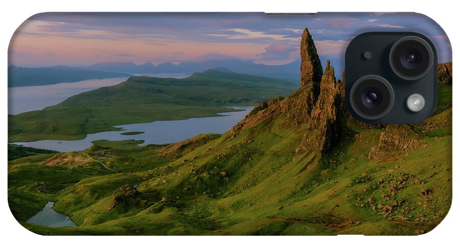 Skye iPhone Case featuring the photograph Old Man of Storr by Rob Davies