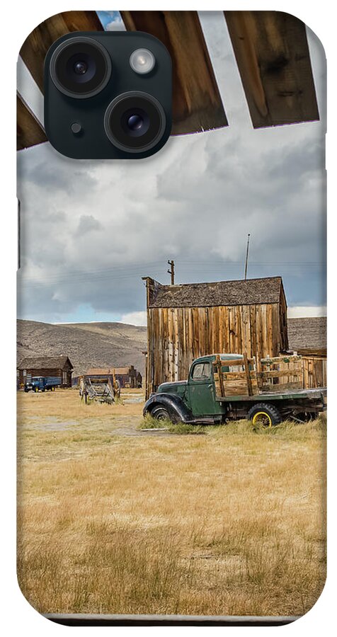 Bodie iPhone Case featuring the photograph Old Window by Mike Ronnebeck