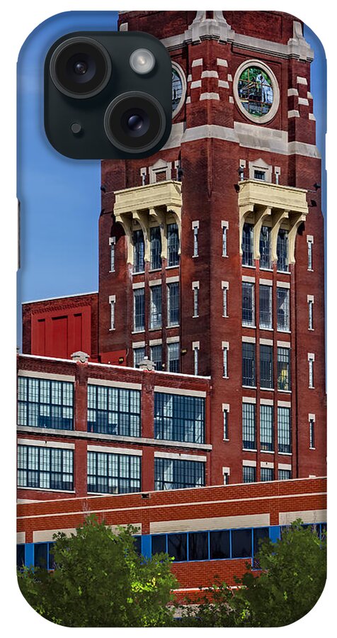 Rca Building iPhone Case featuring the photograph RCA Records Building by Susan Candelario