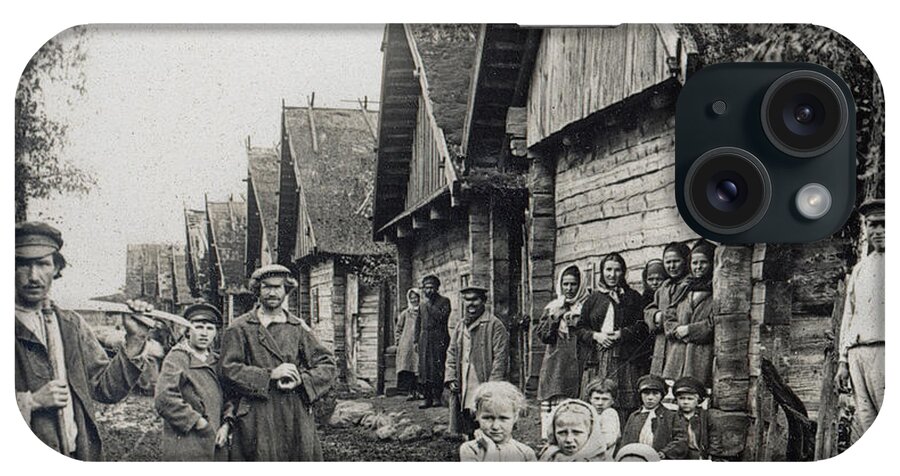 1900 iPhone Case featuring the photograph Russia: Peasants by Granger