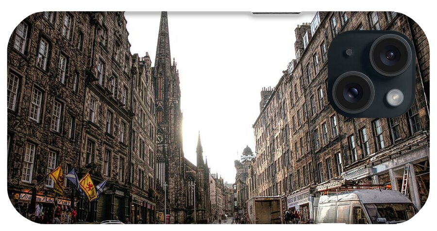 Edinburgh iPhone Case featuring the photograph Scotland Edinburgh Architecture Street by Chuck Kuhn