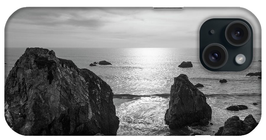Pacific iPhone Case featuring the photograph Seascape Jenner California III BW by David Gordon