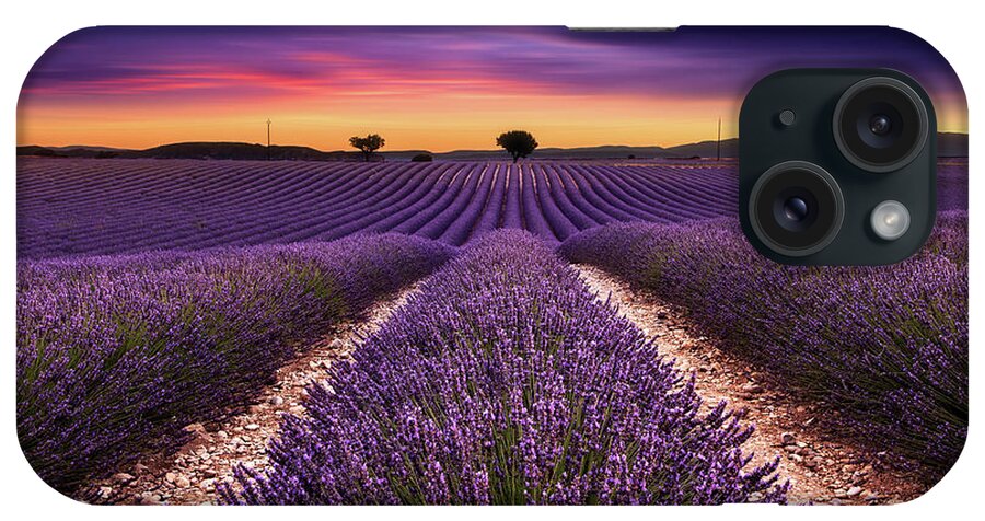 Landscape iPhone Case featuring the photograph Spirit of ecstasy by Jorge Maia
