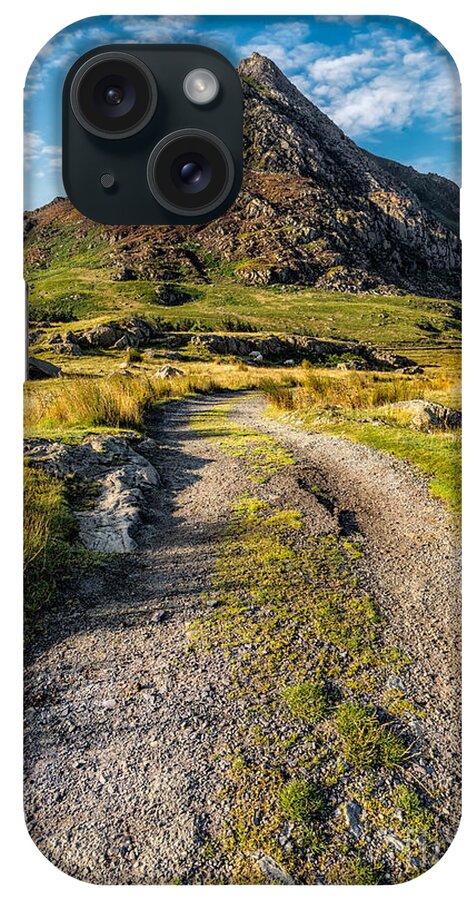 Tryfan iPhone Case featuring the photograph Tryfan Mountain Track by Adrian Evans