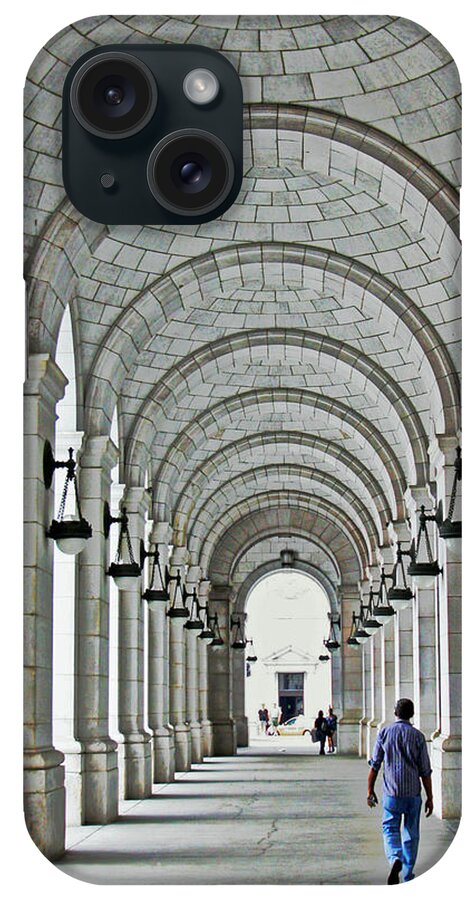 Union Station iPhone Case featuring the photograph Union Station Exterior Archway by Suzanne Stout