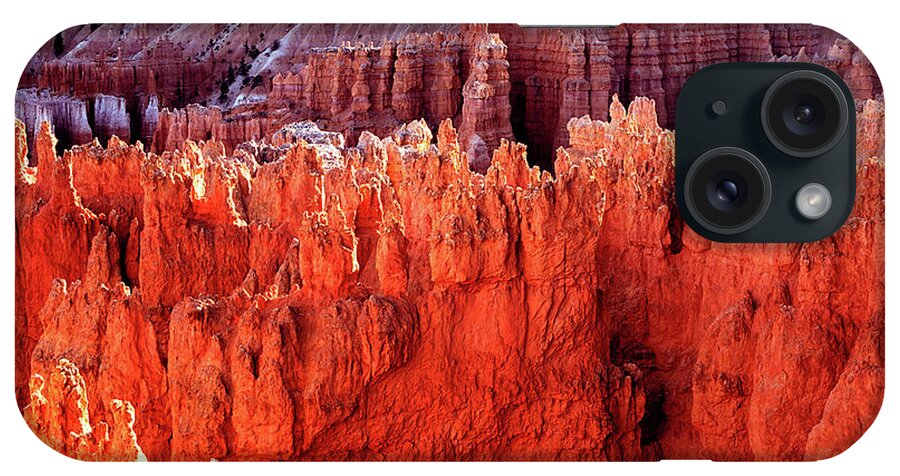 Bryce Canyon National Park iPhone Case featuring the photograph Utah - Bryce Canyon National Park - Queens Garden 7 by Terry Elniski