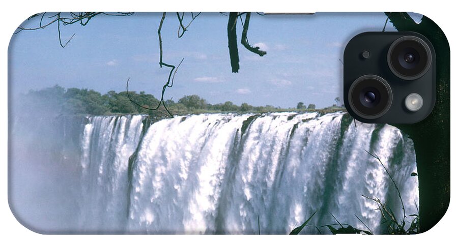 Nature iPhone Case featuring the photograph Victoria Falls by Photo Researchers Inc