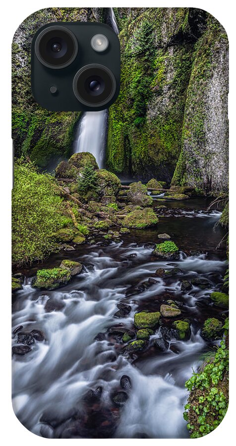 Water Falls iPhone Case featuring the photograph Wahclella Falls by Chuck Jason