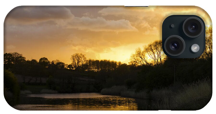 River Of Gold iPhone Case featuring the photograph Weaver Sunset River of Gold by Phil Tomlinson