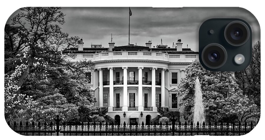 Washington iPhone Case featuring the photograph White House by Izet Kapetanovic