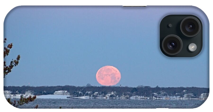 Moon iPhone Case featuring the photograph Wolf Moon I I I by Newwwman