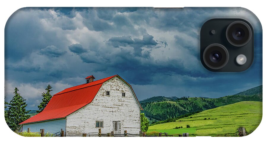 Barn iPhone Case featuring the photograph Big Sky Country Barn by Marcy Wielfaert