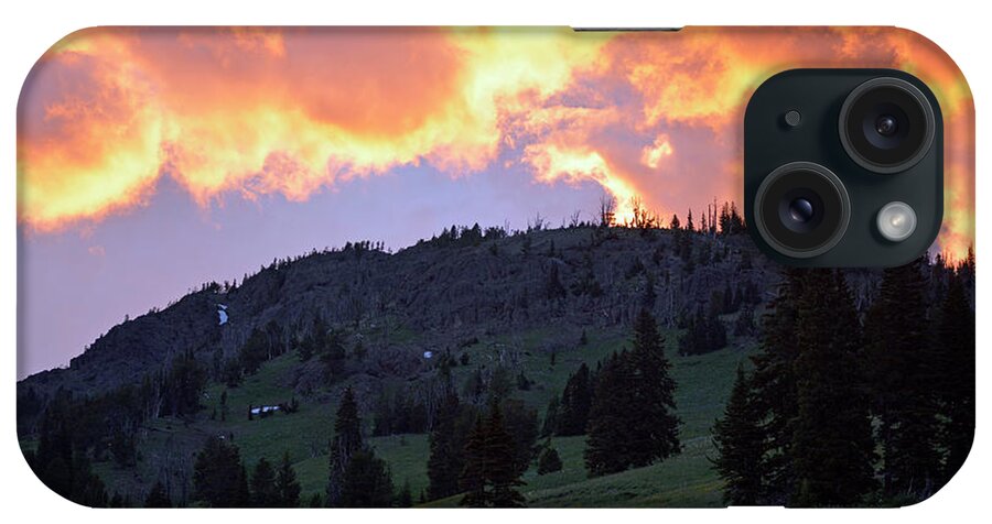 Yellowstone iPhone Case featuring the photograph Dunraven Pass Sunset by Bruce Gourley