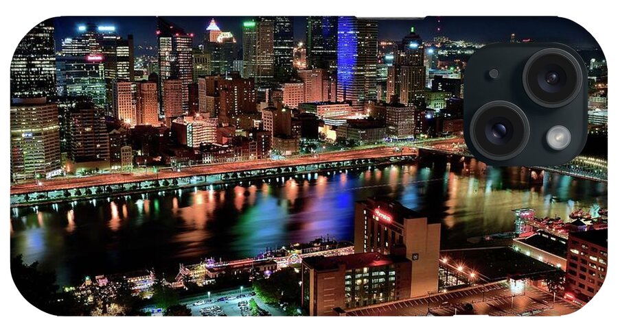 Pittsburgh iPhone Case featuring the photograph Full City View in Pittsburgh by Frozen in Time Fine Art Photography