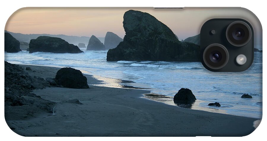 Scenics iPhone Case featuring the photograph Oregon Coast by Photo ©tan Yilmaz