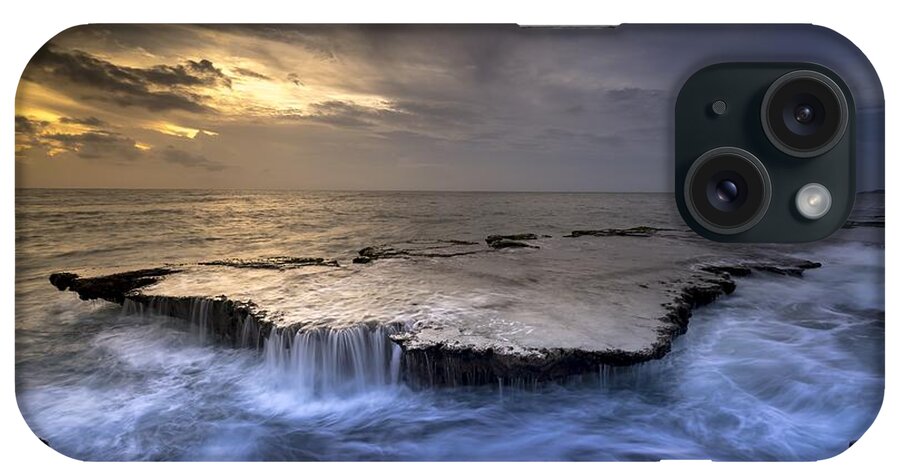  iPhone Case featuring the photograph Sea waterfalls by Top Wallpapers