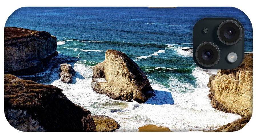 Steve Bunch iPhone Case featuring the photograph Shark Fin Cove Santa Cruz California by Steve Bunch