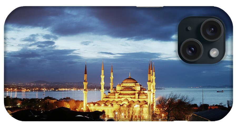 Istanbul iPhone Case featuring the photograph Sultanahmet Mosque Blue Mosque At Dawn by Silvia Otte