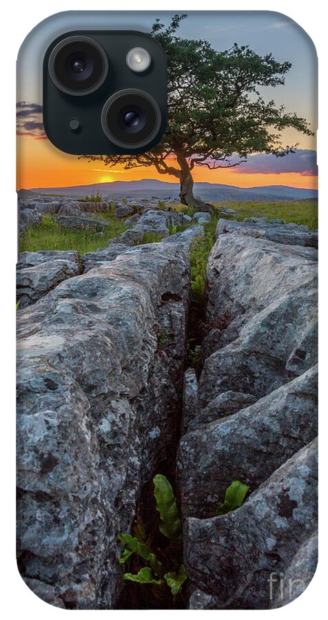 England iPhone 15 Case featuring the photograph Winskill Stones #2 by Tom Holmes