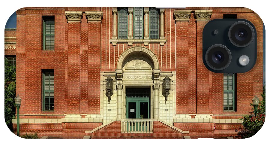 University Of Oregon iPhone Case featuring the photograph Anstett Hall - University Of Oregon by Mountain Dreams