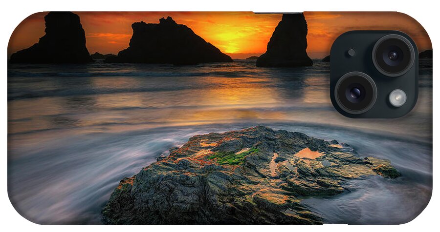Sunset iPhone Case featuring the photograph Bandon Beach Sunset by Michael Ash