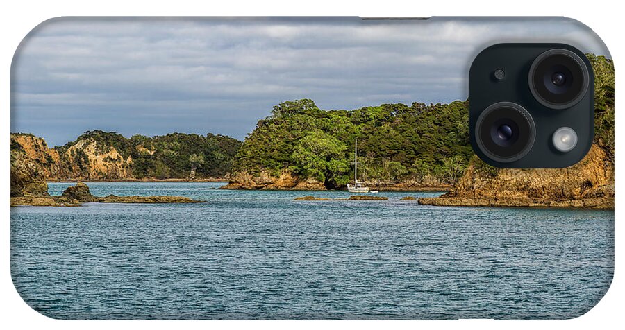 Bay Of Islands iPhone Case featuring the photograph Bay of Islands, New Zealand #3 by Elaine Teague