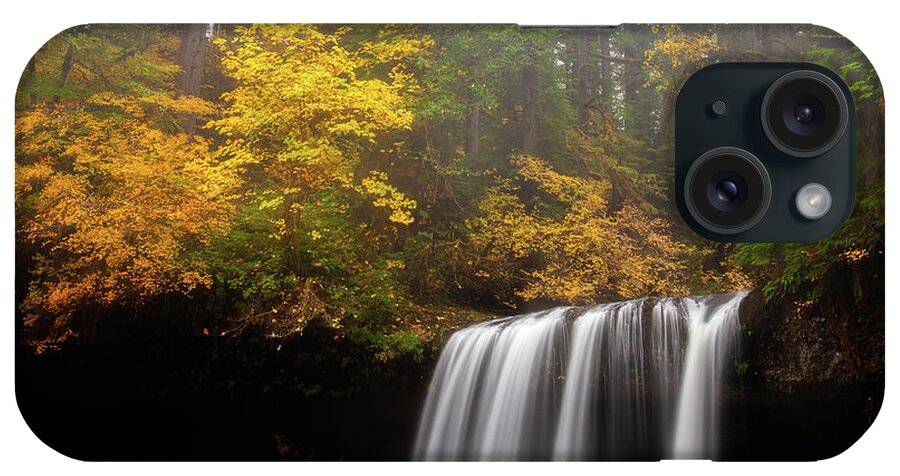Oregon iPhone Case featuring the photograph Beautiful Oregon by Darren White