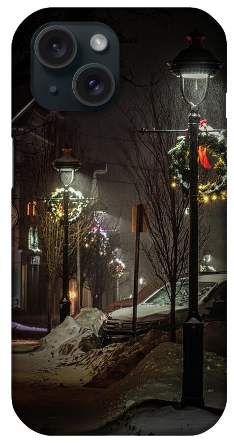 Lamp iPhone Case featuring the photograph Christmas Lamppost by Rod Best