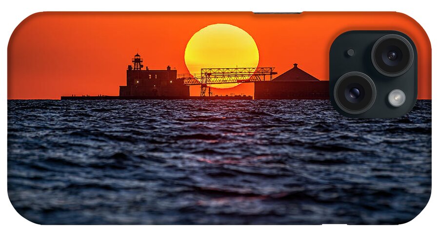 Chicago Water Crib iPhone Case featuring the photograph First Light On The Water Crib by Owen Weber