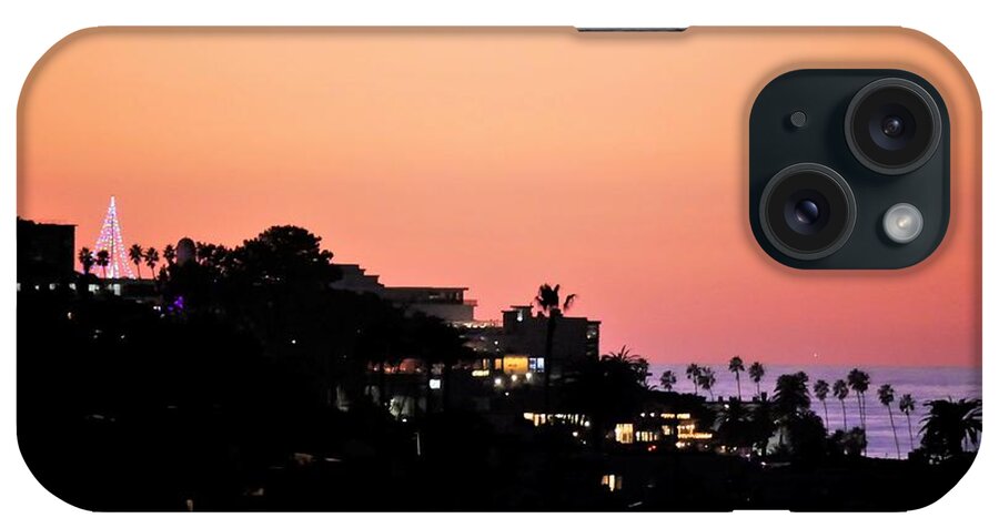 La Jolla iPhone Case featuring the photograph La Jolla Holiday by Lee Antle