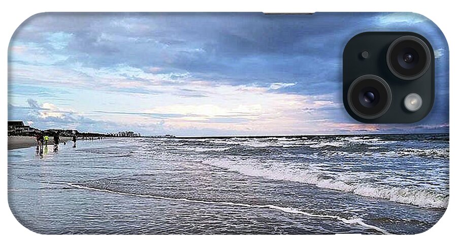 Myrtle Beach iPhone Case featuring the photograph Myrtle Beach On A Cloudy Day by Kelly Reber