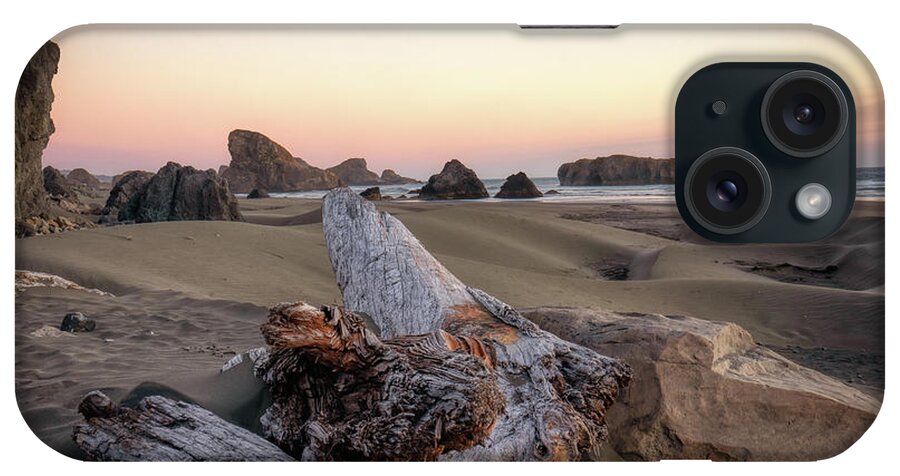 Sunset iPhone Case featuring the photograph Oregon Pacific Sunset 3 by Ron Long Ltd Photography