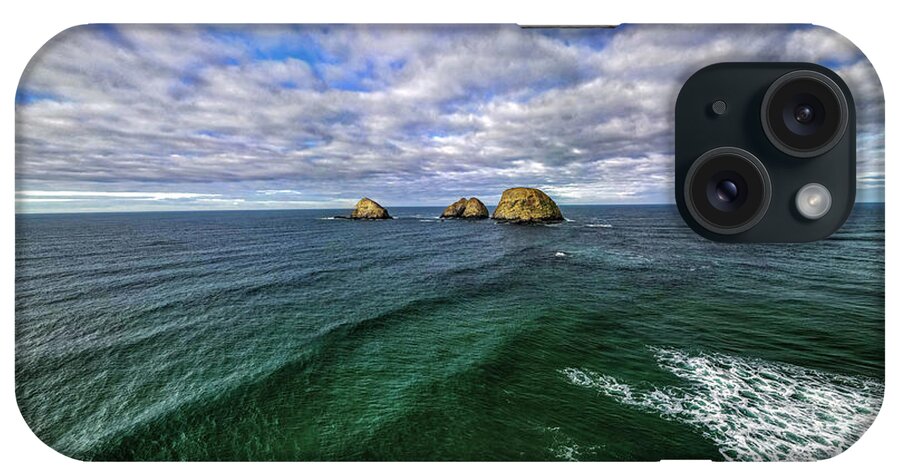 Ocean iPhone Case featuring the photograph Pacific Ocean Oregon Coast by Loyd Towe Photography