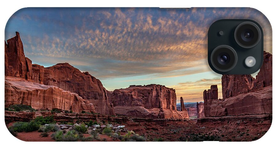 Arches National Park iPhone Case featuring the photograph Park Avenue Sunrise by Dan Norris