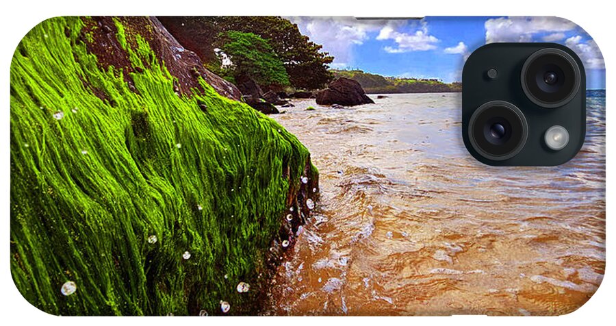Kauai Hawaii iPhone Case featuring the photograph Secret Beach by Eric Wiles