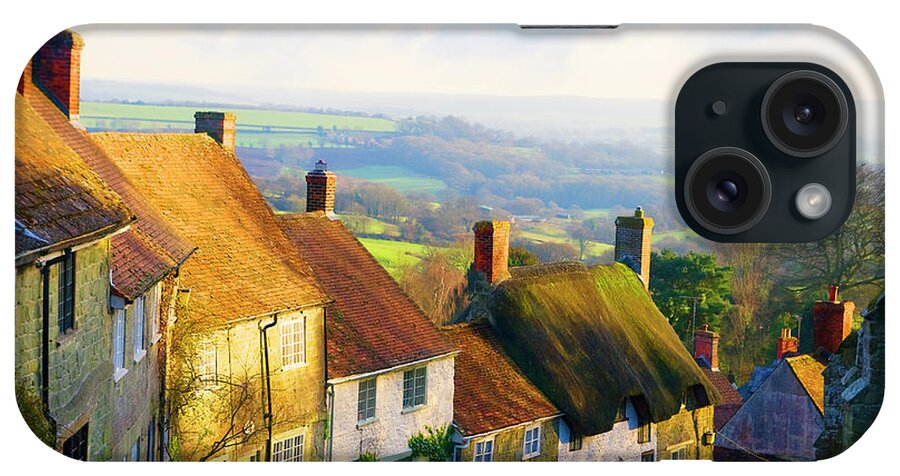 Shaftesbury iPhone Case featuring the photograph Shaftesbury - England by Stella Levi