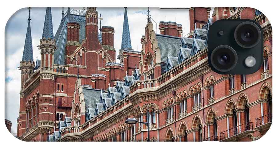 St Pancras Station iPhone Case featuring the photograph St Pancras Architecture by Tim Gainey