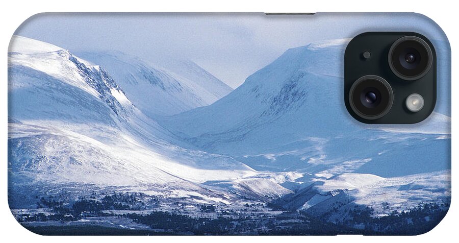 Lairig Ghru iPhone Case featuring the photograph The Lairig Ghru - Cairngorm Mountains - Scotland #1 by Phil Banks