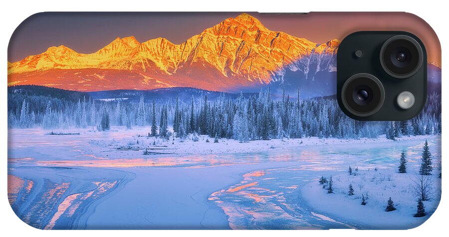 Winter iPhone Case featuring the photograph Winter Fantasy by Henry w Liu