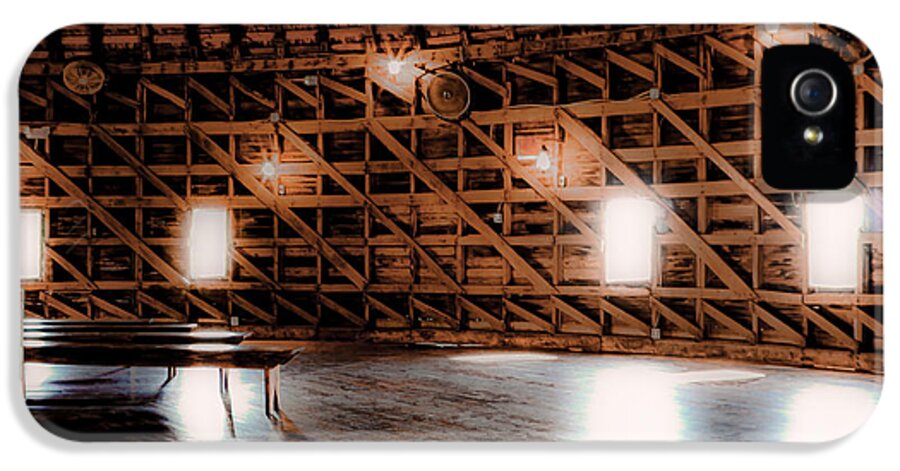 Dance iPhone 5 Case featuring the photograph Round Barn Dance Floor by Robert Frederick