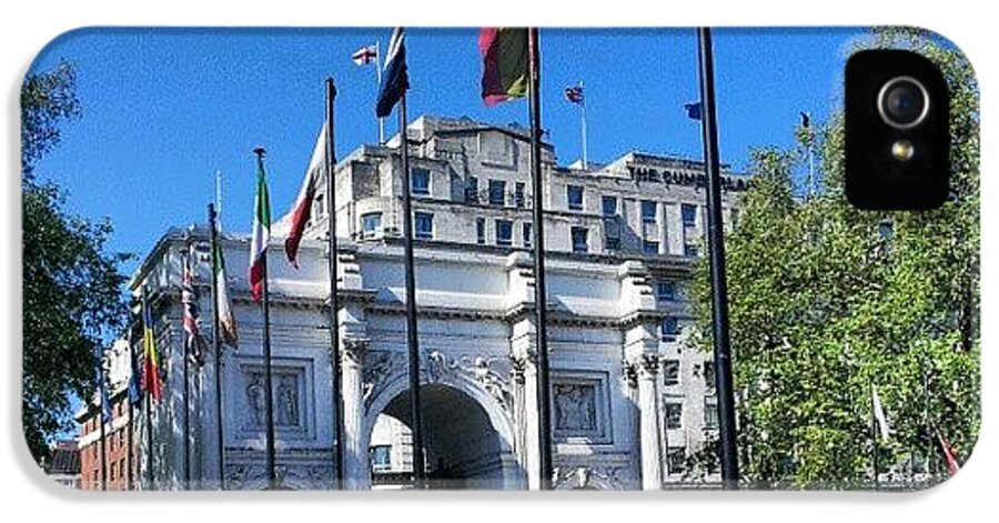 England iPhone 5 Case featuring the photograph #london #hyepark #sunny #uk #england by Abdelrahman Alawwad