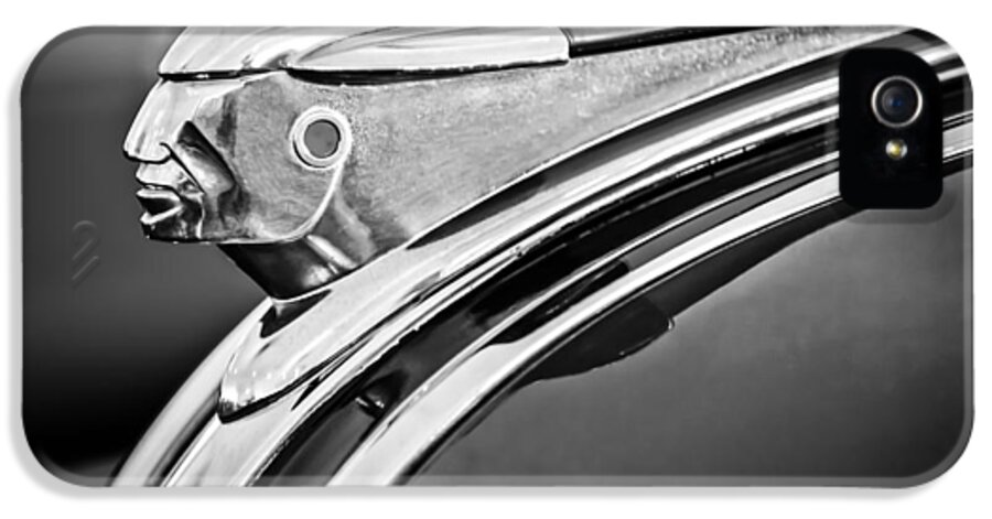 1948 Pontiac Chief iPhone 5 Case featuring the photograph 1948 Pontiac Chief Hood Ornament 2 by Jill Reger