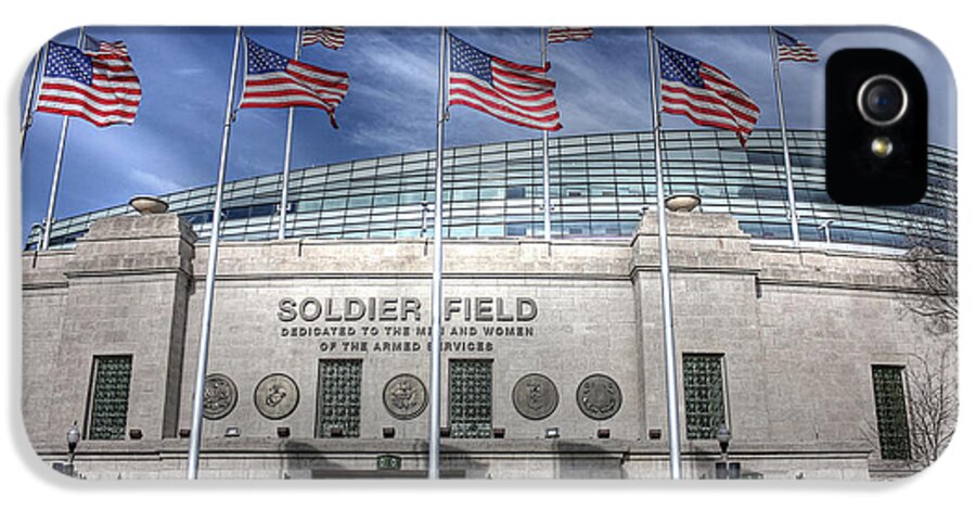 Chicago Illinois iPhone 5 Case featuring the photograph Soldier Field by David Bearden