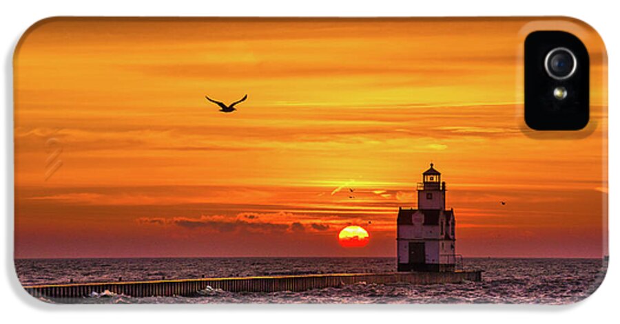 Lighthouse iPhone 5 Case featuring the photograph Sunrise Solo by Bill Pevlor