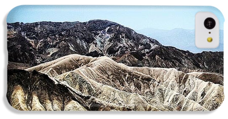 Beautiful iPhone 5c Case featuring the photograph Death Valley #3 by Luisa Azzolini