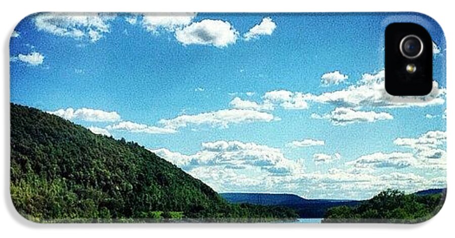 Beautiful iPhone 5s Case featuring the photograph Upstate NY #1 by Mike Maher